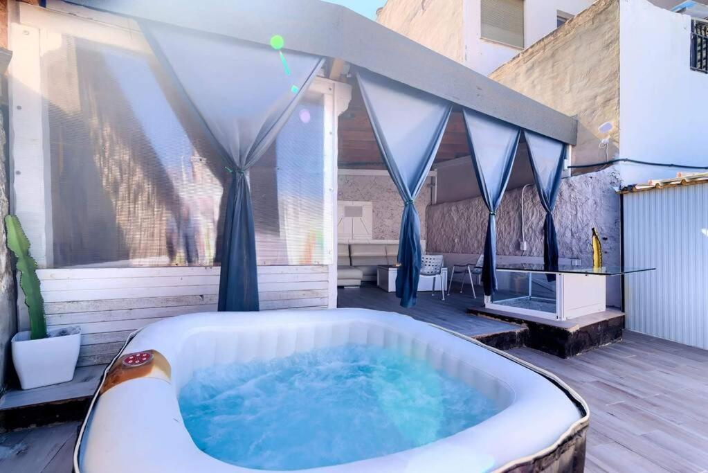 Cueva Con Jacuzzi A 20 Minutos De Valencia Villa Benaguacil Luaran gambar