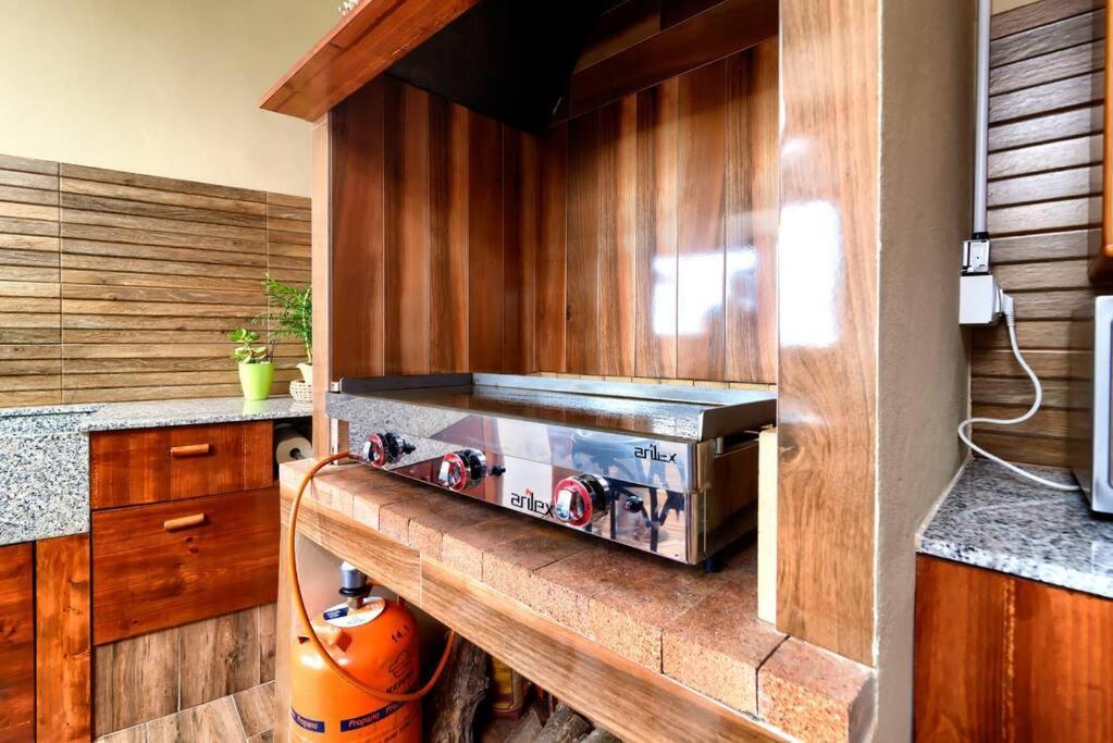 Cueva Con Jacuzzi A 20 Minutos De Valencia Villa Benaguacil Luaran gambar