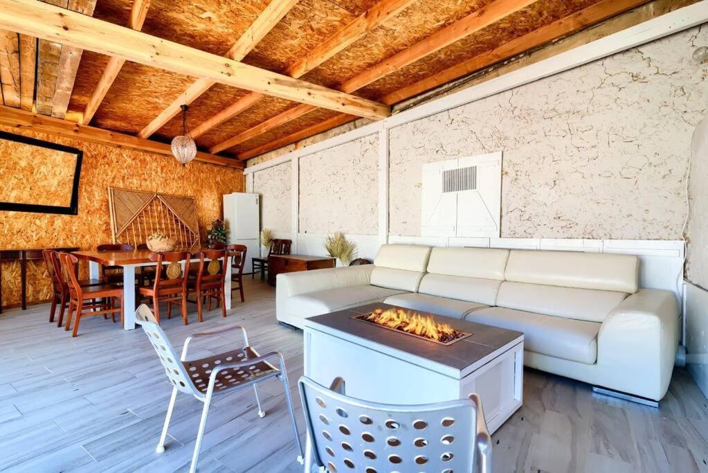 Cueva Con Jacuzzi A 20 Minutos De Valencia Villa Benaguacil Luaran gambar