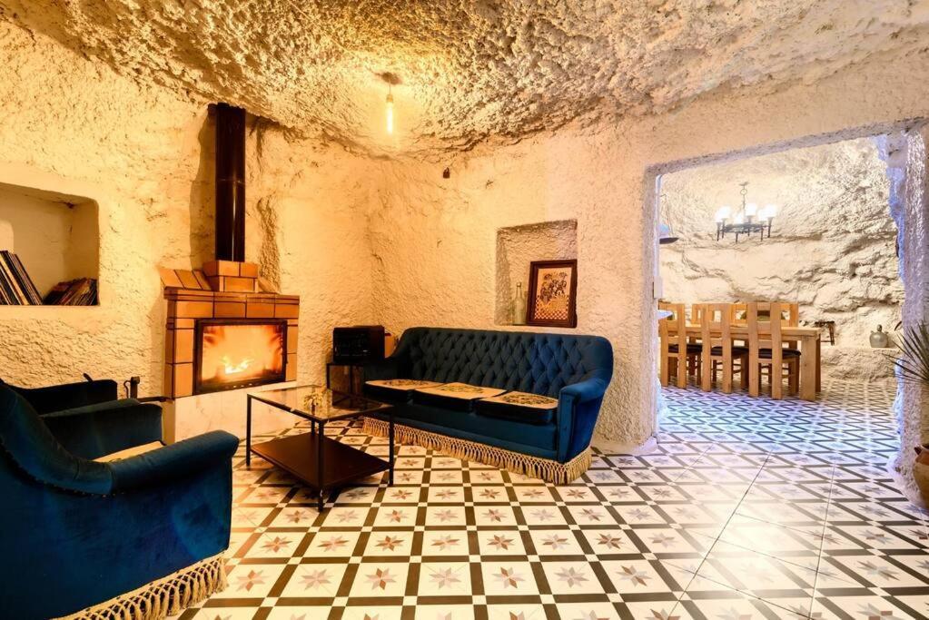 Cueva Con Jacuzzi A 20 Minutos De Valencia Villa Benaguacil Luaran gambar